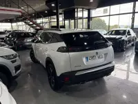 Usado Peugeot 2008 Allure 131 CV (96 kW) 2023 Blanco SUV