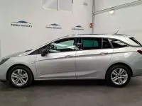 Usado Opel Astra Ultimate 145 CV (106 kW) 2022 Plateado Utilitario