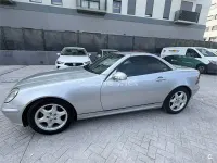 Usado Mercedes SLK230 197 CV (144 kW) 2001 Gris / plata Descapotable