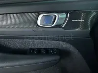 Usado Volvo XC40 R-Design 156 CV (114 kW) 2017 Azul SUV