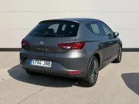 Usado Seat Leon CONNECT 110 CV (80 kW) 2016 Gris Berlina