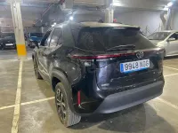 Usado Toyota Yaris Cross Active 130 CV (95 kW) 2025 Negro SUV