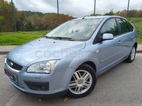 Używany Ford Focus Ghia 109 KM (80 kW) 2006 Niebieski Sedan/Limuzyna