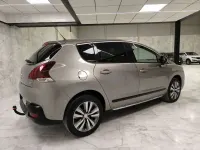Usado Peugeot 3008 Crossway 120 CV (88 kW) 2016 Beige Monovolumen