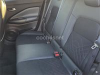 Usado Nissan Juke Tekna 114 CV (83 kW) 2022 Gris / plata SUV