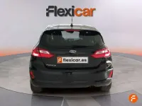 Usado Ford Fiesta Trend 86 CV (63 kW) 2018 Negro Utilitario