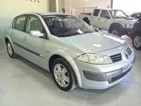 Usado Renault Mégane Expression 101 CV (74 kW) 2004 Gris Berlina
