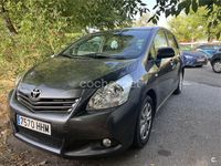 Usado Toyota Verso Active 126 CV (92 kW) 2011 Gris / plata Monovolumen