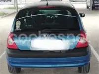 Usado Renault Clio II Authentique 60 CV (44 kW) 2003 Azul Berlina
