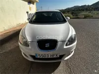Usado Seat Leon Reference 105 CV (77 kW) 2011 Blanco Utilitario