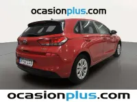Usado Hyundai i30 120 CV (88 kW) 2019 Rojo Utilitario
