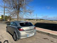 Usado Opel Astra GTC Sport 100 CV (73 kW) 2007 Gris / plata Berlina