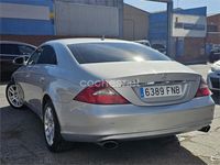 Usado Mercedes CLS320 224 CV (164 kW) 2007 Gris / plata Berlina