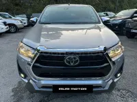 Usado Toyota HiLux 204 CV (150 kW) 2021 Gris / plata Pickup/Camioneta