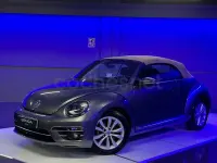 Usado VW Beetle Design 110 CV (80 kW) 2018 Gris / plata Utilitario