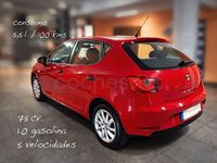 Usado Seat Ibiza Reference 75 CV (55 kW) 2016 Rojo Berlina