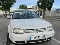 Usado VW Golf IV Highline 100 CV (73 kW) 2000 Blanco Berlina