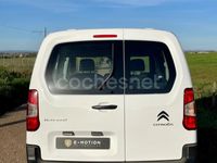 Usado Citroën Berlingo Live 102 CV (75 kW) 2020 Blanco Monovolumen