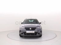 Usado Seat Arona FR 115 CV (84 kW) 2025 Gris / plata SUV