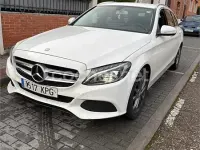 Usado Mercedes C200 Avantgarde 136 CV (100 kW) 2015 Blanco Familiar