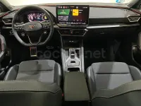 Usado Cupra Leon 150 CV (110 kW) 2025 Gris / plata Familiar
