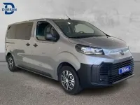 Usado Toyota Proace 100 kW (136 CV) 2025 Gris Monovolumen