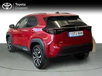 Usado Toyota Yaris Cross Active 131 CV (96 kW) 2025 Rojo SUV