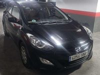 Usado Hyundai i30 101 CV (74 kW) 2014 Negro Utilitario