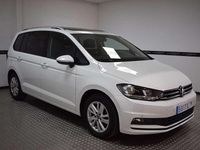 Usado VW Touran Advance 122 CV (89 kW) 2021 Blanco Monovolumen