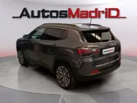 Usado Jeep Compass Limited 131 CV (96 kW) 2022 Gris SUV