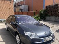 Usado Renault Laguna III Dynamique 130 CV (95 kW) 2008 Negro Berlina