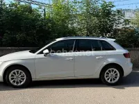 Usado Audi A3 Attraction 110 CV (80 kW) 2015 Blanco Berlina