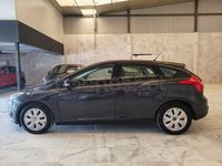 Usado Ford Focus Trend 125 CV (91 kW) 2014 Gris / plata Berlina