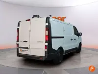 Usado Renault Trafic 150 CV (110 kW) 2023 Blanco Monovolumen