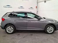 Usado Skoda Kamiq Ambition 110 CV (80 kW) 2023 Gris / plata SUV