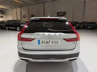 Usado Volvo V90 CC Pro 235 CV (172 kW) 2018 Gris / plata Familiar