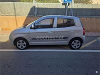 Usado Kia Picanto 65 CV (47 kW) 2008 Gris / plata Utilitario