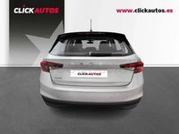 Usado Skoda Fabia Essence 80 CV (58 kW) 2025 Gris / plata Utilitario