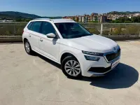 Usado Skoda Kamiq Ambition 110 CV (80 kW) 2021 Blanco SUV