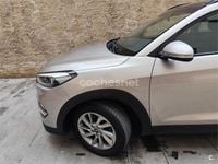 Usado Hyundai Tucson 115 CV (84 kW) 2016 Gris / plata SUV