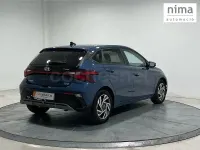 Usado Hyundai i20 100 CV (73 kW) 2024 Azul Utilitario