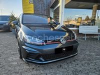 Usado VW Golf VII GTI Clubsport 265 CV (194 kW) 2016 Gris / plata Berlina