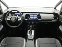 Usado Honda Jazz 122 CV (89 kW) 2025 Rojo Utilitario