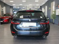 Usado BMW 320 Sport Line 190 CV (139 kW) 2022 Negro Familiar