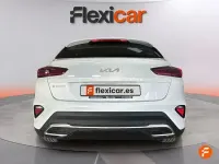 Usado Kia XCeed 120 CV (88 kW) 2022 Blanco SUV