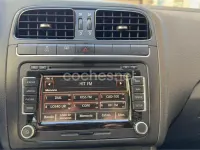 Usado VW Polo Advance 75 CV (55 kW) 2012 Blanco Utilitario