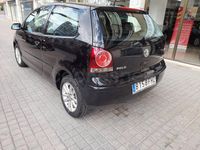 Usado VW Polo Advance 80 CV (58 kW) 2006 Negro Utilitario