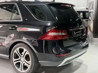 Usado Mercedes ML320 300 CV (220 kW) 2014 Negro SUV