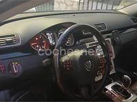Usado VW Passat 170 CV (125 kW) 2011 Negro Berlina