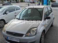 Usado Ford Fiesta Ambiente 70 CV (51 kW) 2007 Gris / plata Utilitario